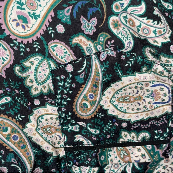 NWOT Plush Paisley Pajama Set with Eye Mask in Multi-Green - Picture 8 of 8